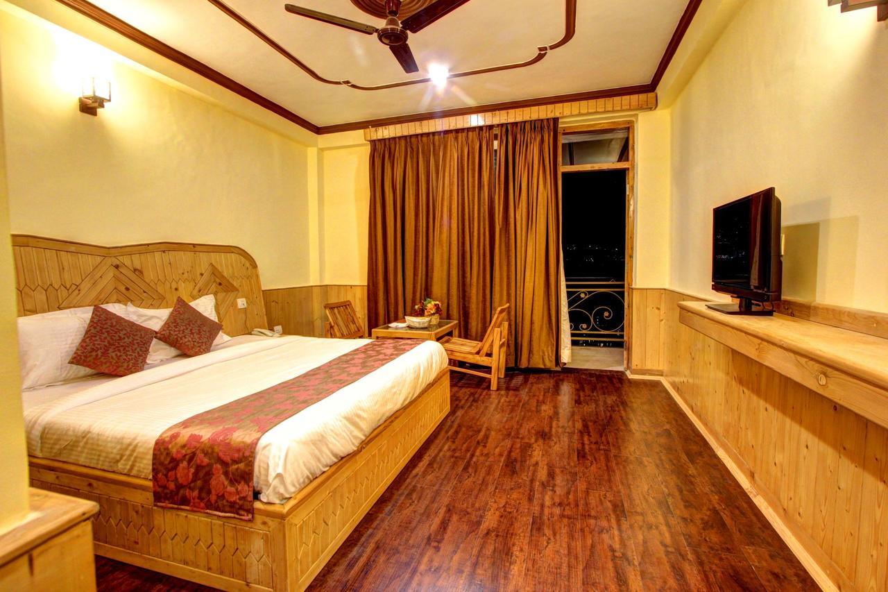 Holiday Bnb Manali Buitenkant foto