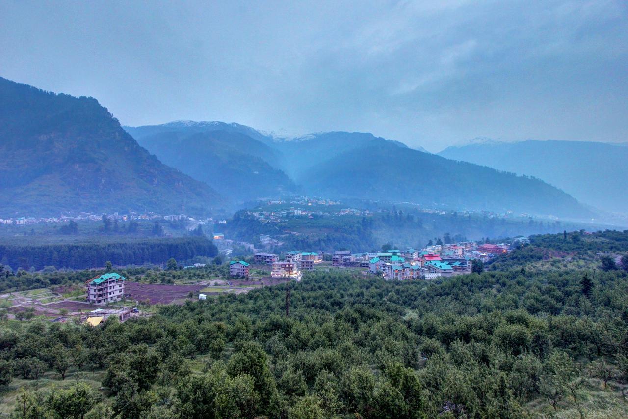 Holiday Bnb Manali Buitenkant foto