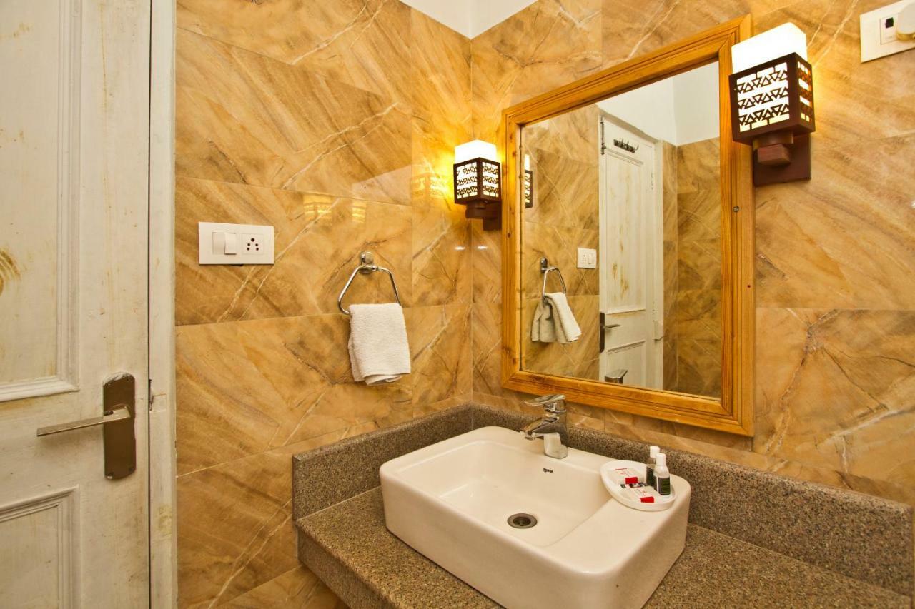 Holiday Bnb Manali Buitenkant foto